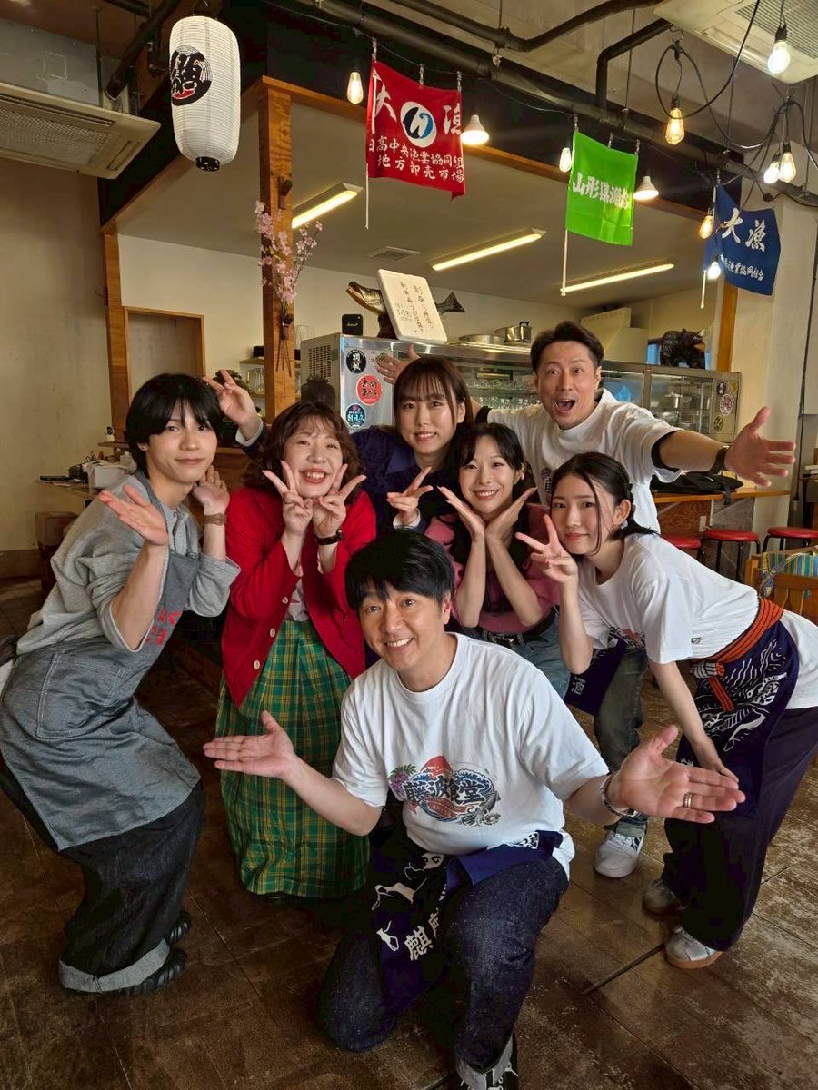 actmaki's tweet photo. T.A.P公演 『本日、特上なしにつき』
4月19日公演、無事に終演いたしました🐟
ご観劇ありがとうございました‼️
私は今回2回目の参加でしたが、3月とは全く違った雰囲気でこれまた素敵✨

お客様と共に、演じている私達も色々な変化を楽しんでいます😇

次は来週26日🐟
楽しい事間違いなし🙆‍♀️
#演劇TAP https://t.co/137wZgVnTB