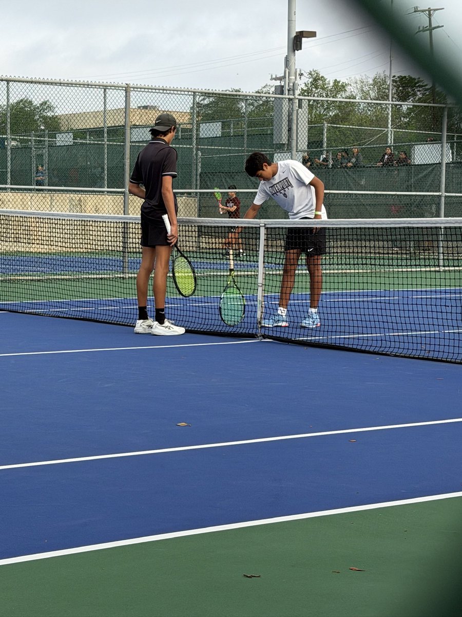 DHSWolvesTennis's tweet photo. Congratulations Rudy! 4th place Region IV 4A Tournament! Great season and a bright future for this freshman! @BuildThePack @dhs_looney @jeffstracener https://t.co/bMQqyx43Fb