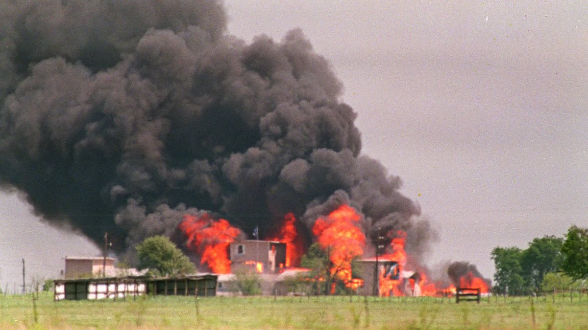ConservaTibbs's tweet image. 33 years ago today, the federal government used military force - including tanks - against American citizens on American soil.
   
Never forget what was done in Waco.
   
#Waco #DeepState #April19