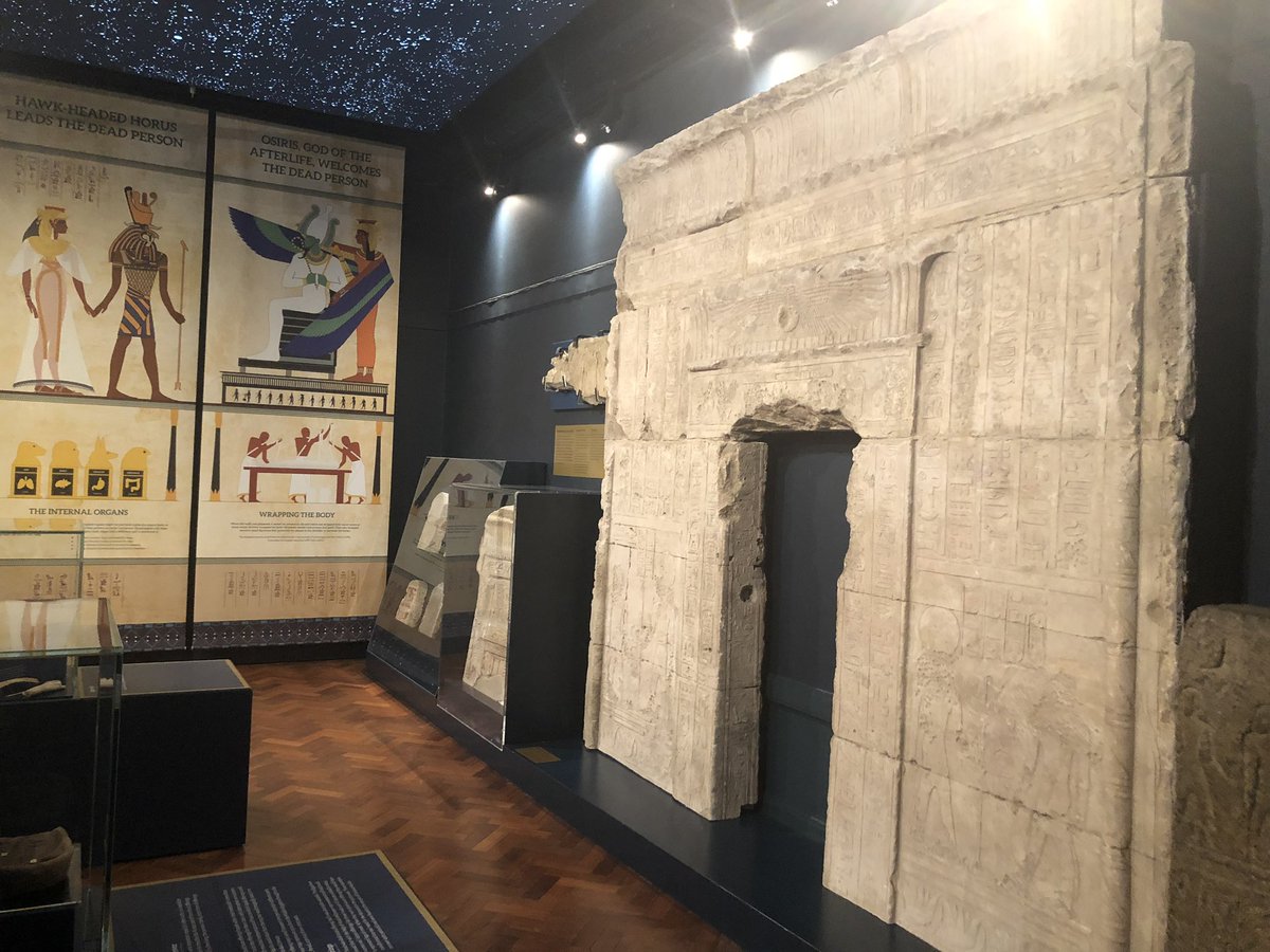 Museum Ian tweet media