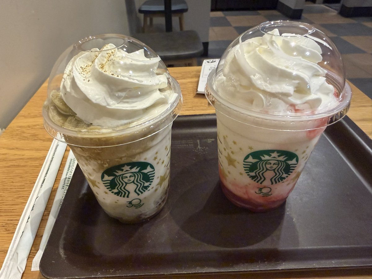 atu0624's tweet photo. ジンギスカンからのスタバ！

完全にデブまっしぐら🐷明日から運動頑張ります🔥

#stabucks  #スタバ  #スタバ新作 
#theフラペチーノof加賀棒ほうじ茶  #ス��ロベリーフラペチーノ 

@Starbucks 
@Starbucks_J https://t.co/KjxQaJ2R63