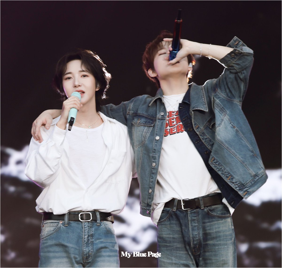 ᴍy ʙʟᴜᴇ ᴩᴀɢᴇ tweet media