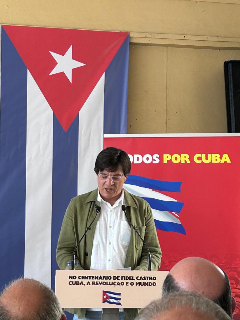 Nuestro sincero agradecimiento a Paulo Raimundo, secretario general de Partido Comunista Portugués por sus palabras en Conferencia por el Centenario del Comandante en Jefe Fidel Castro Ruz, que tuvo lugar hoy en Lisboa; muestra de los históricos lazos de solidaridad que nos unen.
