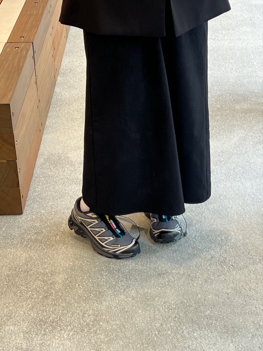 m28_ia's tweet photo. SALOMONのゴアテックス
探してたグレーがあったからつい購入👀✨ https://t.co/HdeRNPgWme
