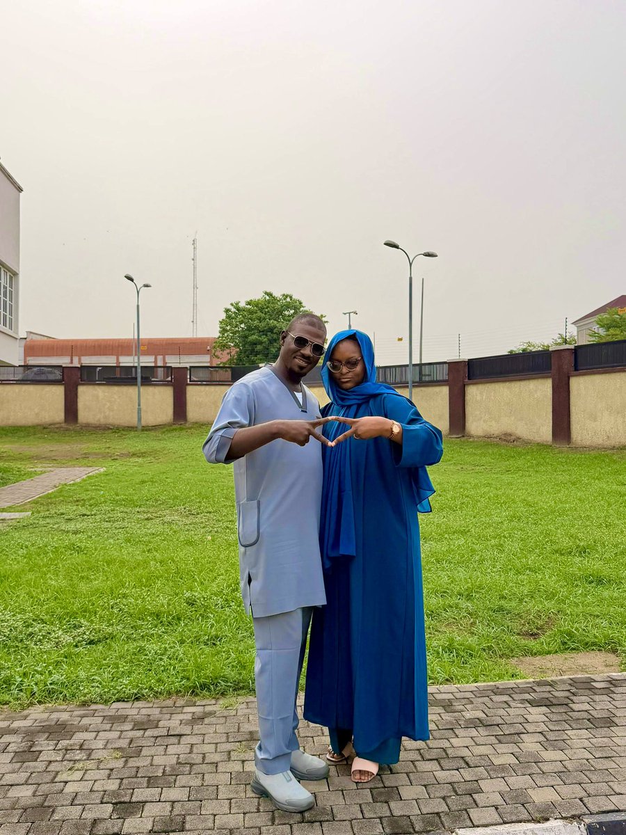 barkaumshelia's tweet image. Where faith meets love, family begins as Every day with you is proof that God’s blessings are real. ❤️

May this week be filled with blessings and growth. 

Happy Sunday

#barkaumshelia #lifewithyou #happysunday