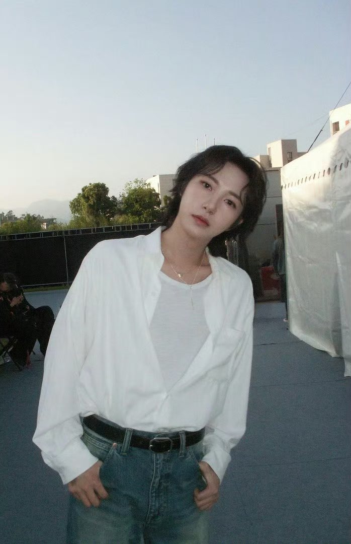 นี่คงเกิดมาเพื่อหึงอินจุนไปวันๆ