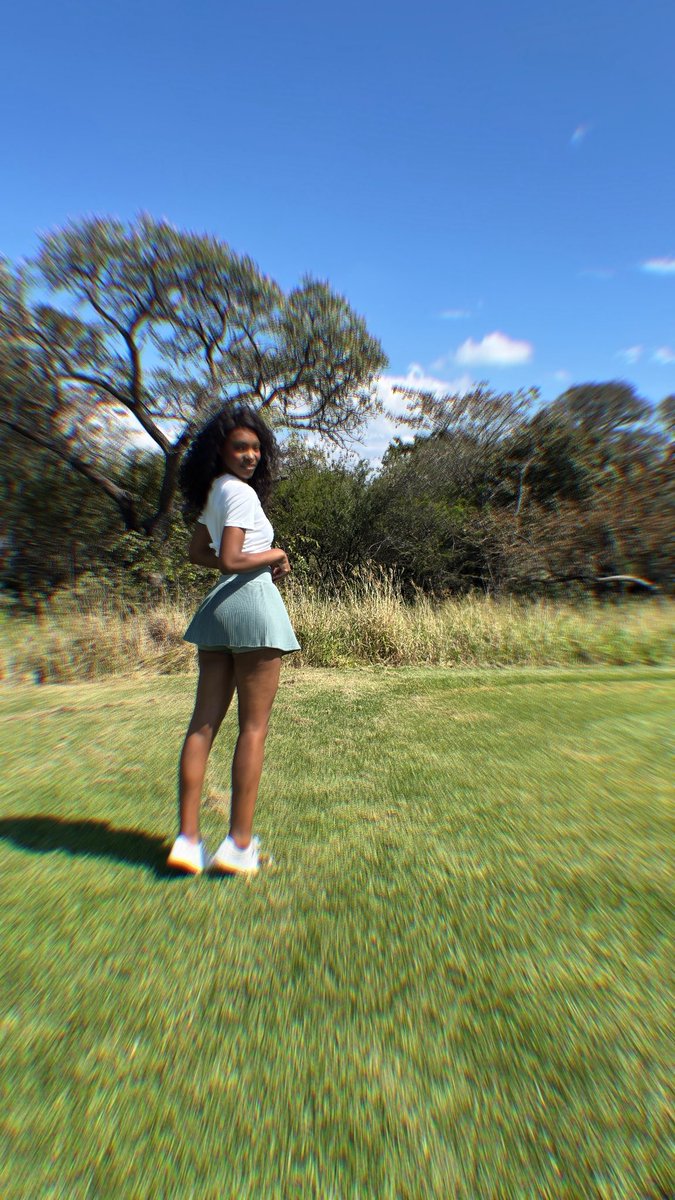 Eliza Graves 🦍 tweet media