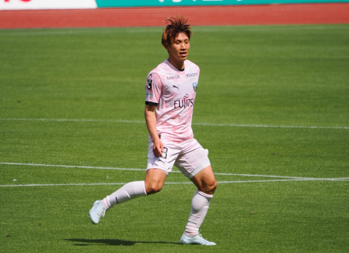 川崎フロンターレ 2026.4.18 No.2 松長根悠仁 No.6 山本悠樹 No.8 橘田