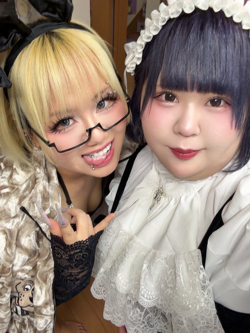 えびうささん🐰@Ebiusa7  と撮ったよ❤️‍🔥見た目の系統違いすぎるけどお話したらちょー楽しくてずっと笑ってた!ありがとうございました! 