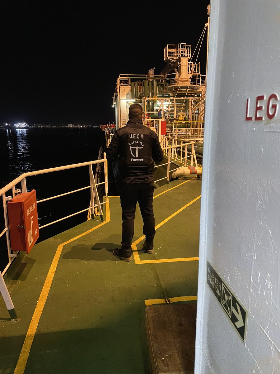 PUNISHER 🏧 tweet media