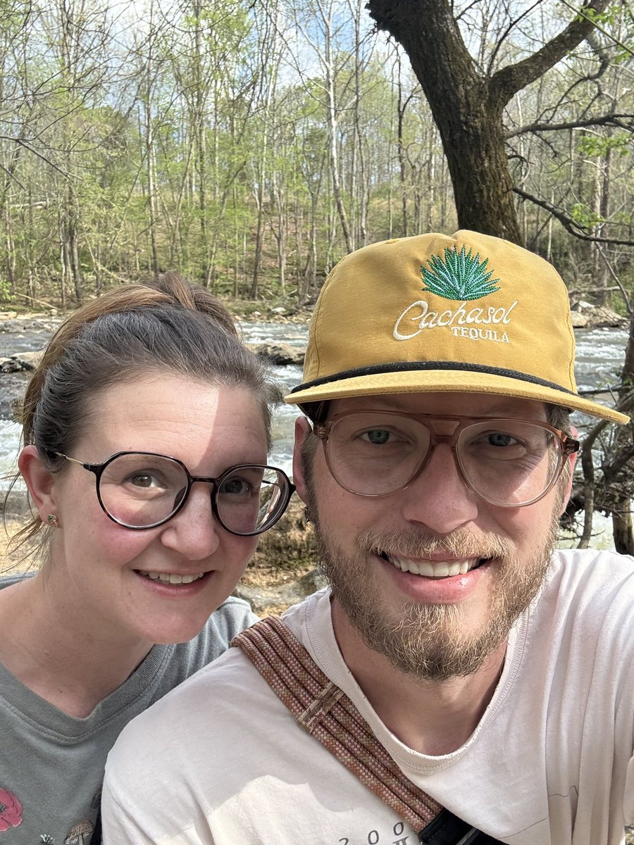 kyle & bea tweet media