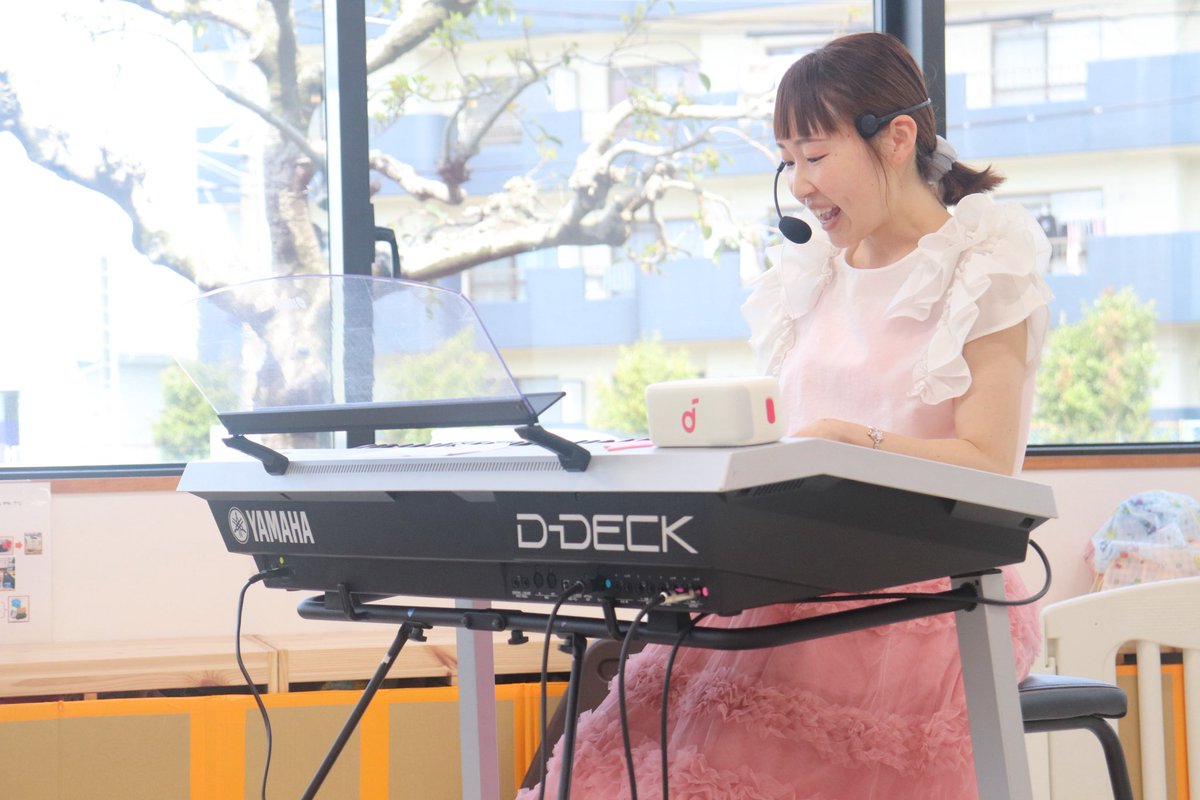 hktsor's tweet photo. 4月18日(土)
しおり先生として園のD-DECKを使用してリトミックイベントをやらせていただきました😊

いつもと違う雰囲気にドキドキそわそわの子どもたちでしたが、たくさんの音に反応しそれぞれに楽しんでくれていました🎵 https://t.co/1VCDX20Cor