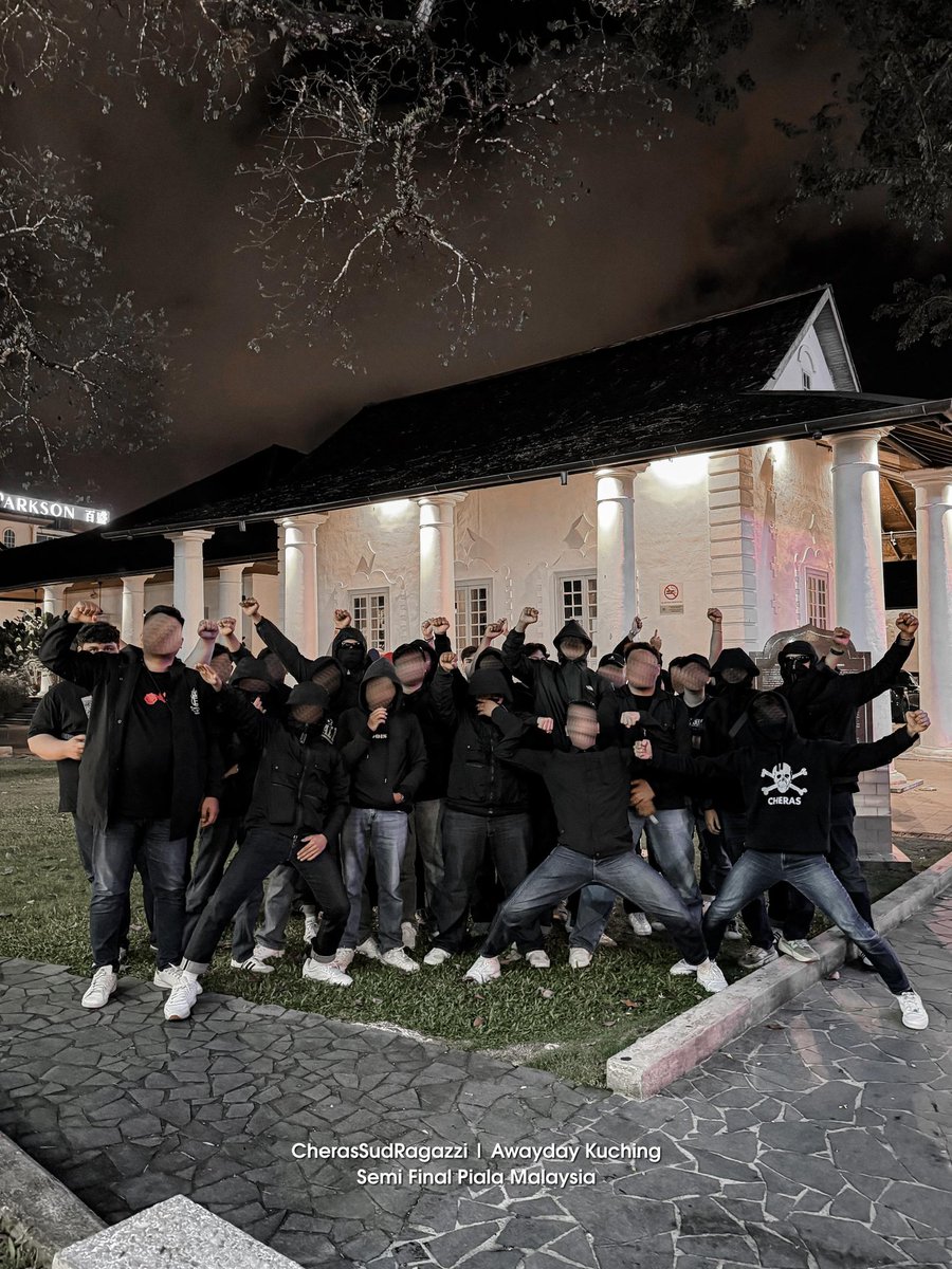 AWAYDAY KUCHING

Tamat perjalanan untuk Piala Malaysia 25/26. Dengan berbaki 3 Perlawanan Liga Super, fokus untuk GAME Away Kota Bharu dan 2 GAME Home ( lawan Penang FC &amp; PDRM FC). 

Turun Away terakhir musim ni - Kota Bharu. Roger PIC terus, link di linktr.ee/CherasSudRagaz…