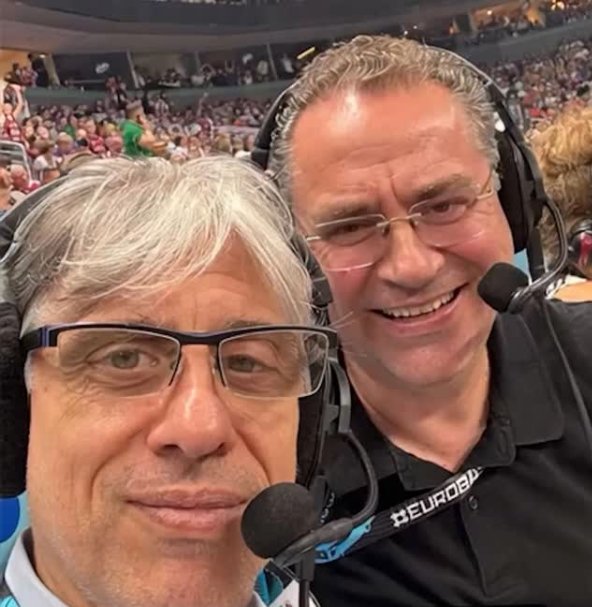 Λυκομπαλος tweet media