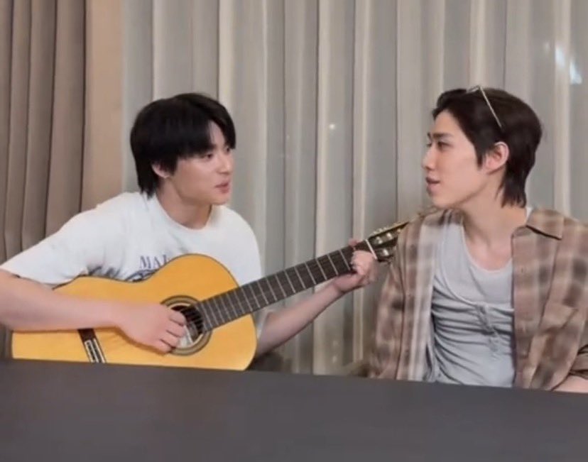 littlej ⟡ tweet media