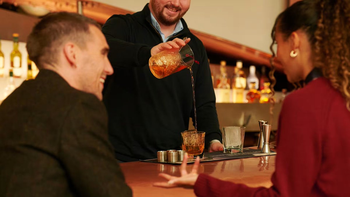 watches_whisky's tweet photo. Master of Malt #whisky shop has a own expression of 10 yo Blair Athol 2015 Single Cask. Mosaic Edition was matured in a single refill hogshead. 45.6% ABV. Price is ~£40.
#BlairAthol #MasterofMalt
https://t.co/TrLY9GsxFv https://t.co/zCk7lJXxRL