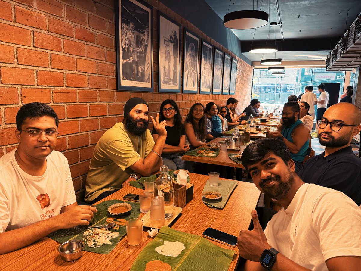 sabesh 📟 tweet media