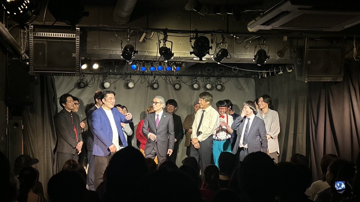 Tsuyo4Abe's tweet photo. 本日は事務所ライブ「金のたまご」！　ご来場頂いた皆さま、誠に有難うございましたーーー！！　自信あるネタだったのですが、ギリギリステイ！！　みんな面白すぎるって！　とりま残留した自分を褒めます！　明日からまた新ネタつくろーー(^^)。 https://t.co/mY0xTwNxKZ
