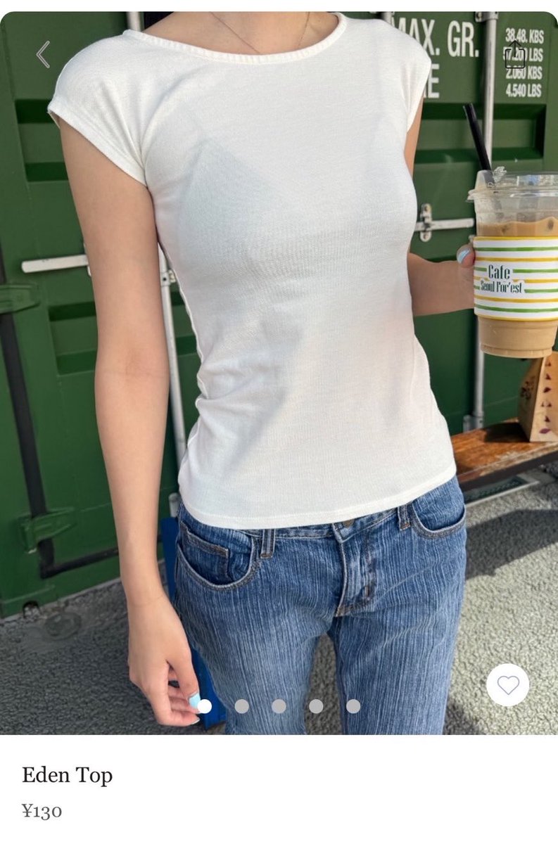 roseapplefoams's tweet photo. ส่งต่อ👚🪽 Brandy Melville 690 baht ( New with tag 💌 ) ส่งฟรี ให��่มือ 1 ใส่แล้วสวย เข้ารูปมาก ๆ ค่ะ ทักมาดูเพิ่มเติมได้ค่ะ 

#brandymelvillethailand #brandymelvilleth #ส่งต่อbrandymelville #ส่งต่อbrandymelvillethailand #ส่งต่อเสื้อผ้ามือ2 https://t.co/TpU0SZkORw