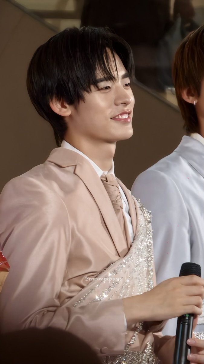 mompippor 🐻‍❄️ (@TATIATta ปลิว) tweet media