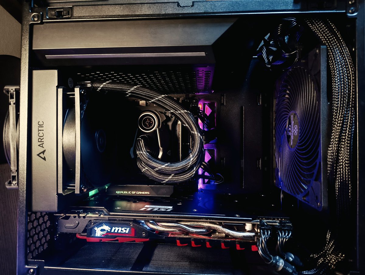 AT0MAC's tweet image. Success 

Downgraded the 1000watt PSU to a 1200watt older model
Downgraded my RX6800XT to a GTX1080
Downgraded 32GB RAM to 8GB RAM
Downgraded 2tb nvme and 12tb sata, to 1tb nvme

Getting ready to soon sell my gaming PC, for a  more reasonable price

#gaming #pcbuild #gamingpc