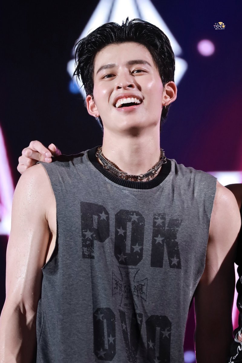 ⟡อจ ·͜·♡ tweet media