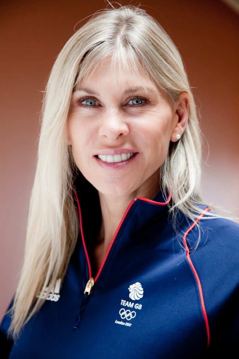 Lee Patriot Hood tweet media