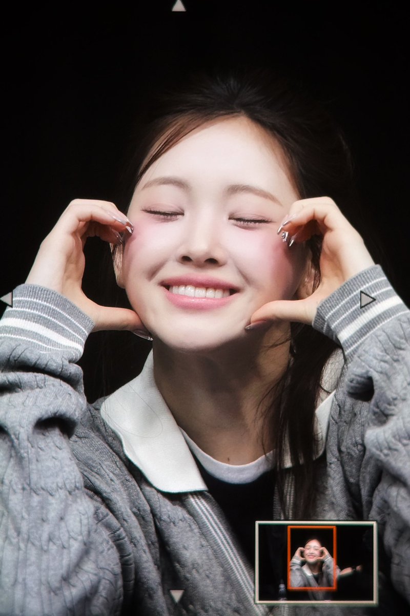 sheoryu's tweet photo. 260419
#이현 #Yihyun #베돈크 #BabyDONTCry https://t.co/8FqYQagawk