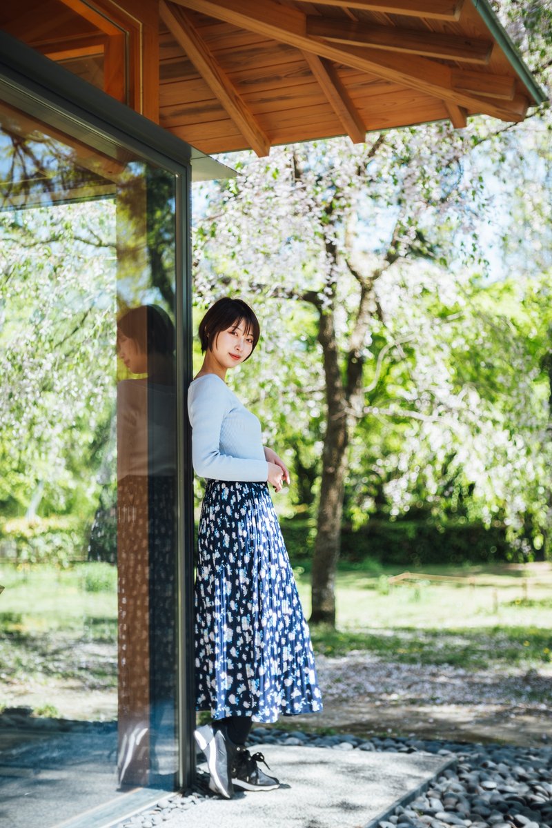 tetsuya_sugiyam's tweet photo. model : ふたばさん @futabaizaaa
① KONISHIROKU HEXANON 52mm F1.4
② CONTAX Carl Zeiss Sonnar 135mm F2.8
③ PENTAX Super-Takumar 85mm F1.9
lighting : #Godox #iT32 / #MAGMOD MAGSPHERE2
#ポートレート #portrait #オールドレンズ https://t.co/Dc6lrShcSu