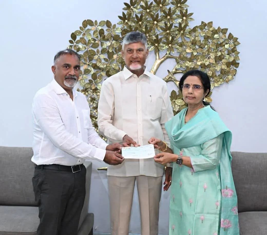 YVBMLC's tweet image. #Happy birthday CBN garu
#Long live cbn