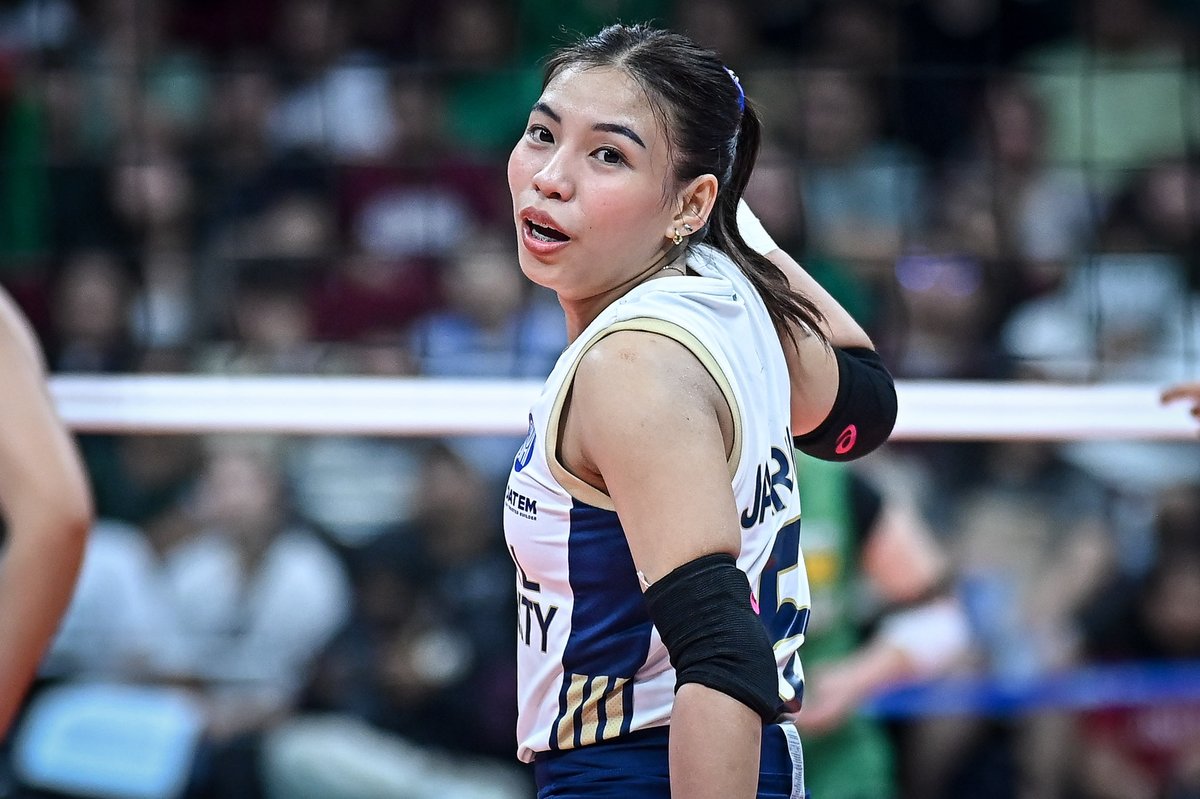lezzgoNationalU's tweet photo. 📊 Shaira Jardio vs 🏹DLSU (5 sets)

35 excellent digs (7.0/set)
16 excellent receptions (64.0%)

Best libero!! #UAAPSeason88 https://t.co/qrglYPrNBD