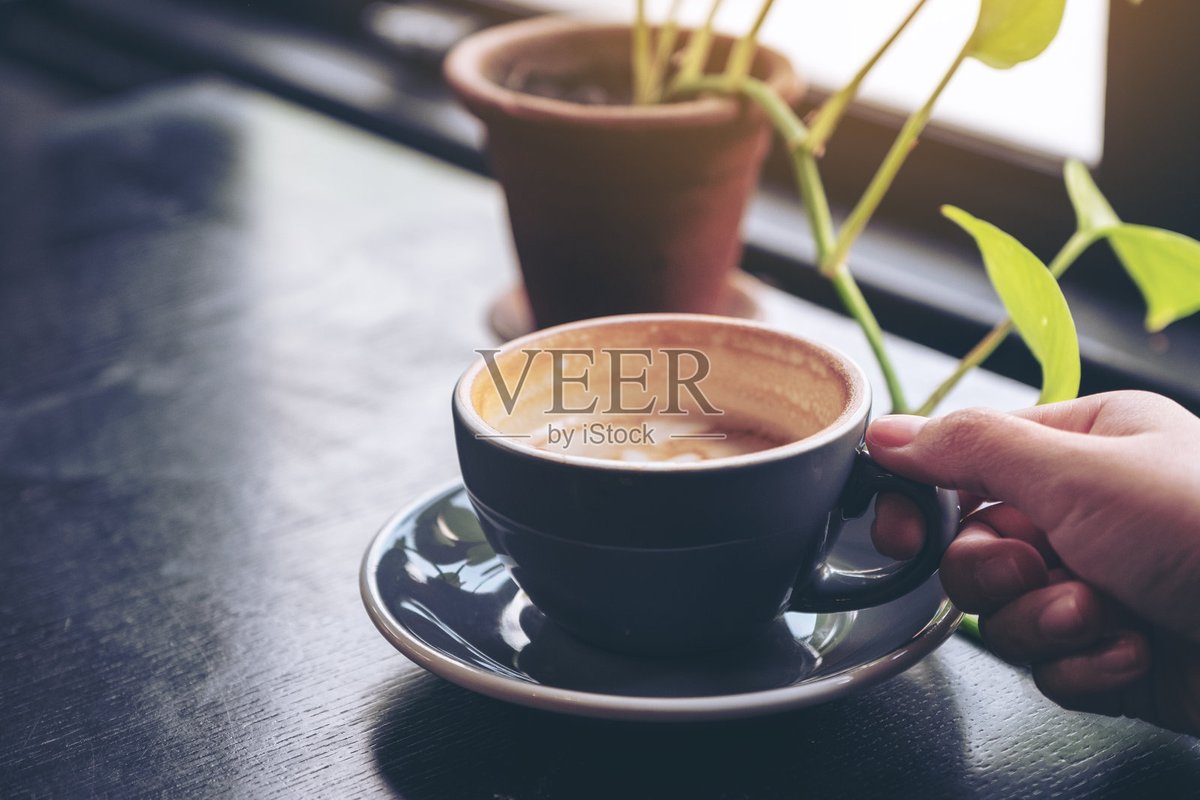 amylegg051's tweet image. "Morning routine win: 30 mins of deep work before emails + a walk break = steady focus all day. Small habits = big productivity.  #WorkLifeHacks #DailyRoutine"