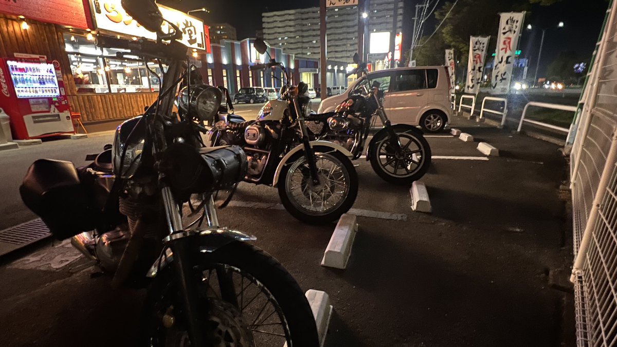 ミッツ tweet media