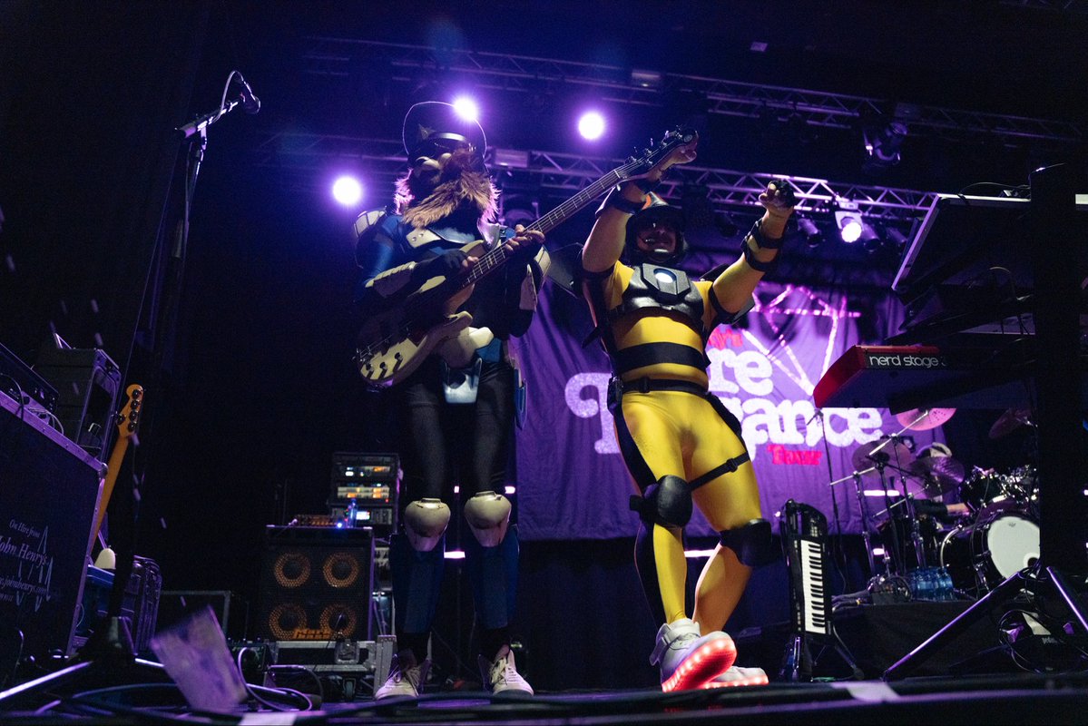 ninjasexparty's tweet photo. OSLO YOU ROCK SO HARD!!!!!! Thanks for PARTYING (classily) WITH US! https://t.co/dDwVU0n6DA