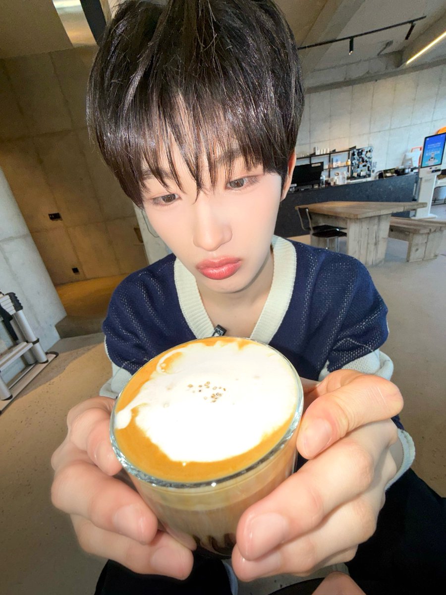 웬웬🍒🥟 tweet media