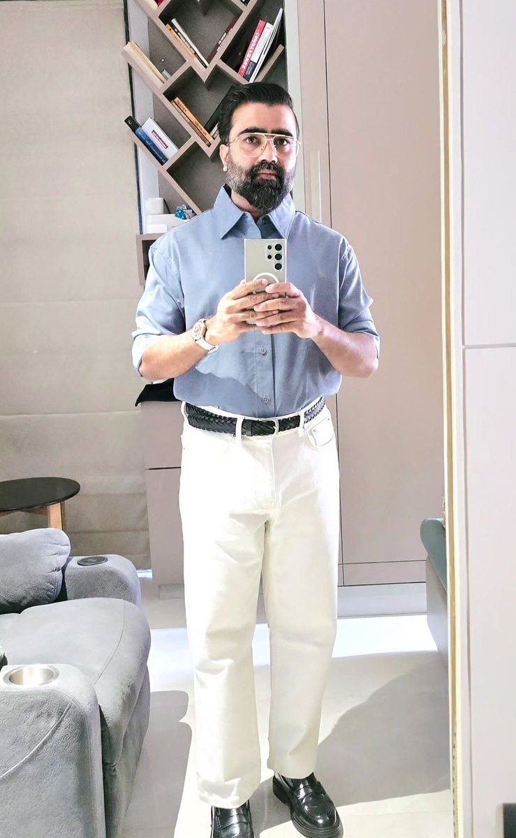 Mr Sinha tweet media