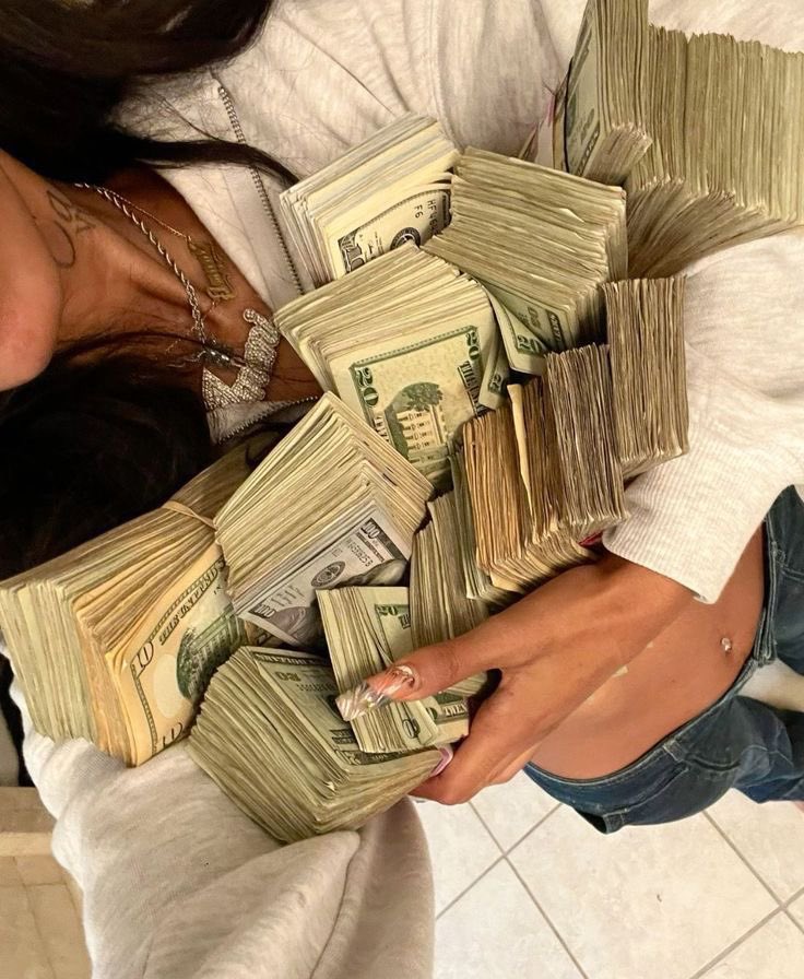 femmenotes tweet media