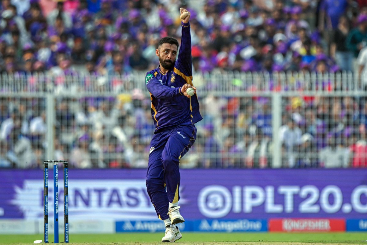 LokmatTimes_ngp's tweet image. #Kolkata: Rajasthan Royals managed 155/9 against Kolkata Knight Riders in their IPL 2026 clash.
#IPL2026 #KKRvRR #RR #KKR #Cricket #BreakingNews