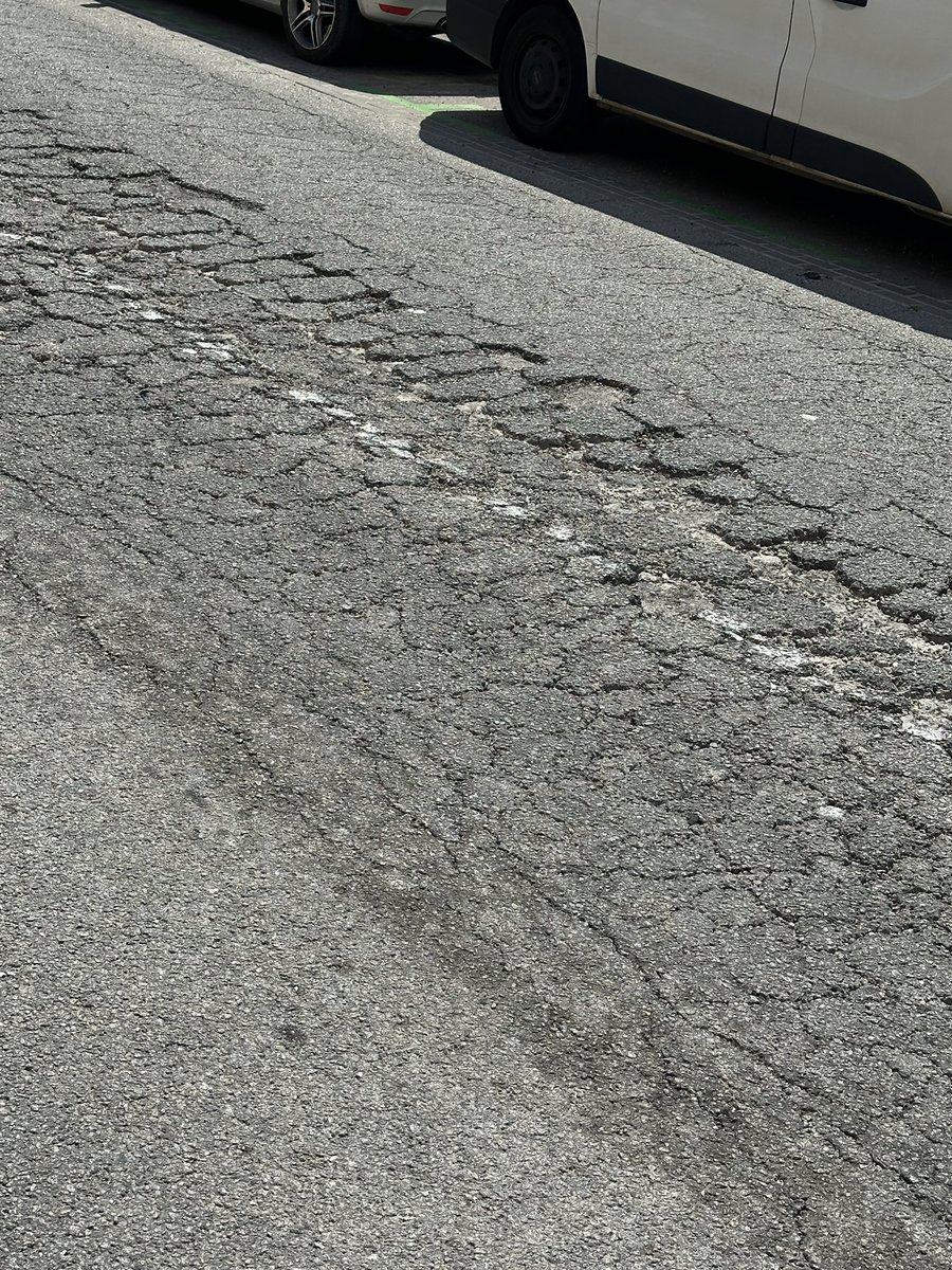 Àlex Van der Laan tweet media