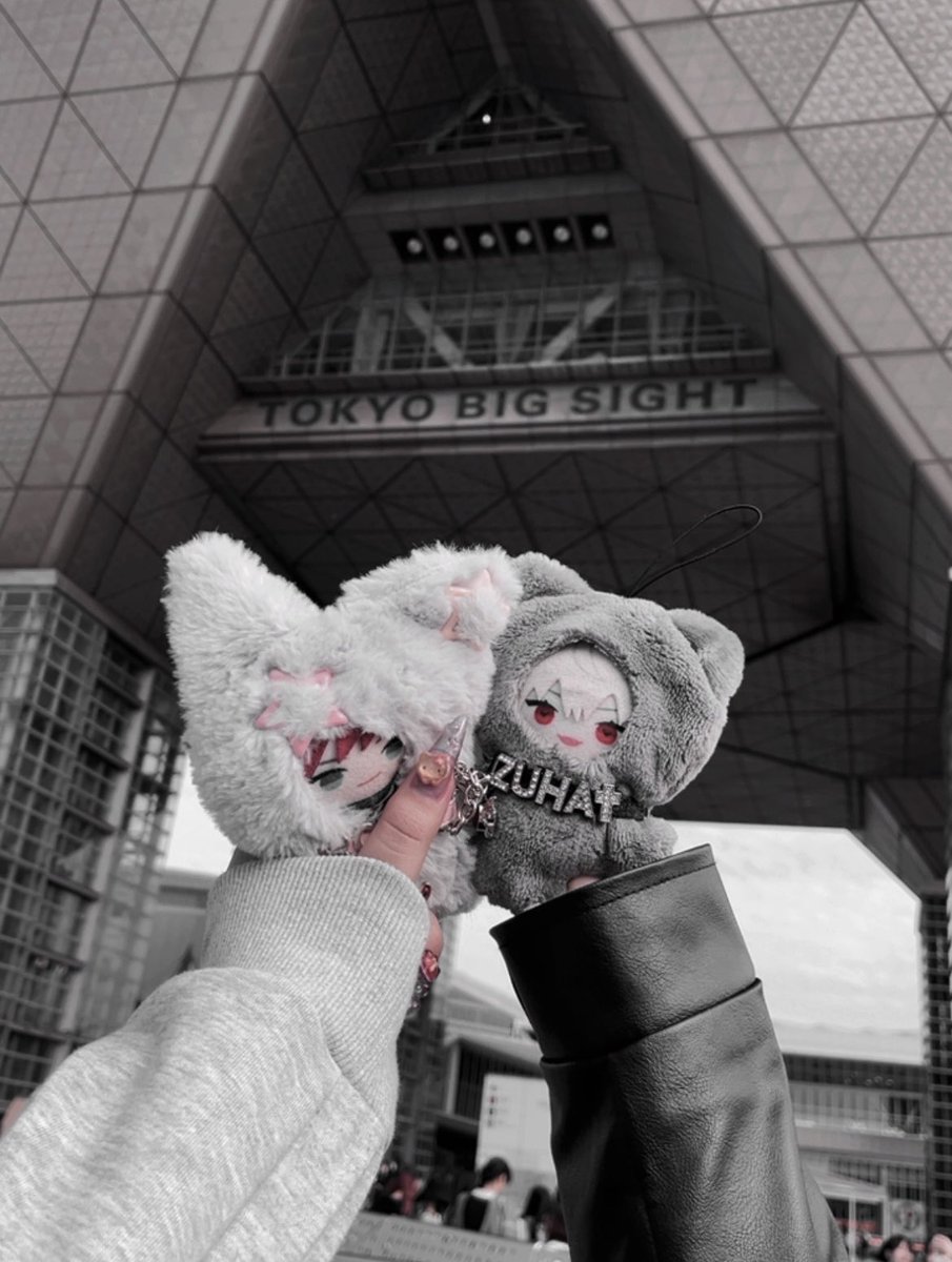 おつかれさまでしたとほんとにありがとうございました☆彡.。
ちょーたのしかったしみんなすごくきゃわでしたまた会おうね🚬