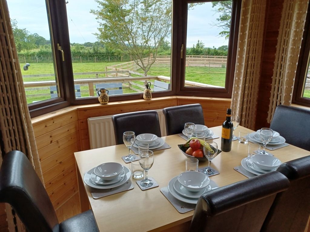 WeAcceptPets's tweet image. 🌿 Pet-Friendly Getaway at Green View Lodges 🌿

All the accommodation at Green View Lodges is pet-friendly, ensuring that four-legged family members are just as welcome as their owners. 🐾

Accepts 🐶 🐈
weacceptpets.co.uk/Cumbria/8981

#PetFriendlyStay #CumbriaEscape #Staycation #Dogs