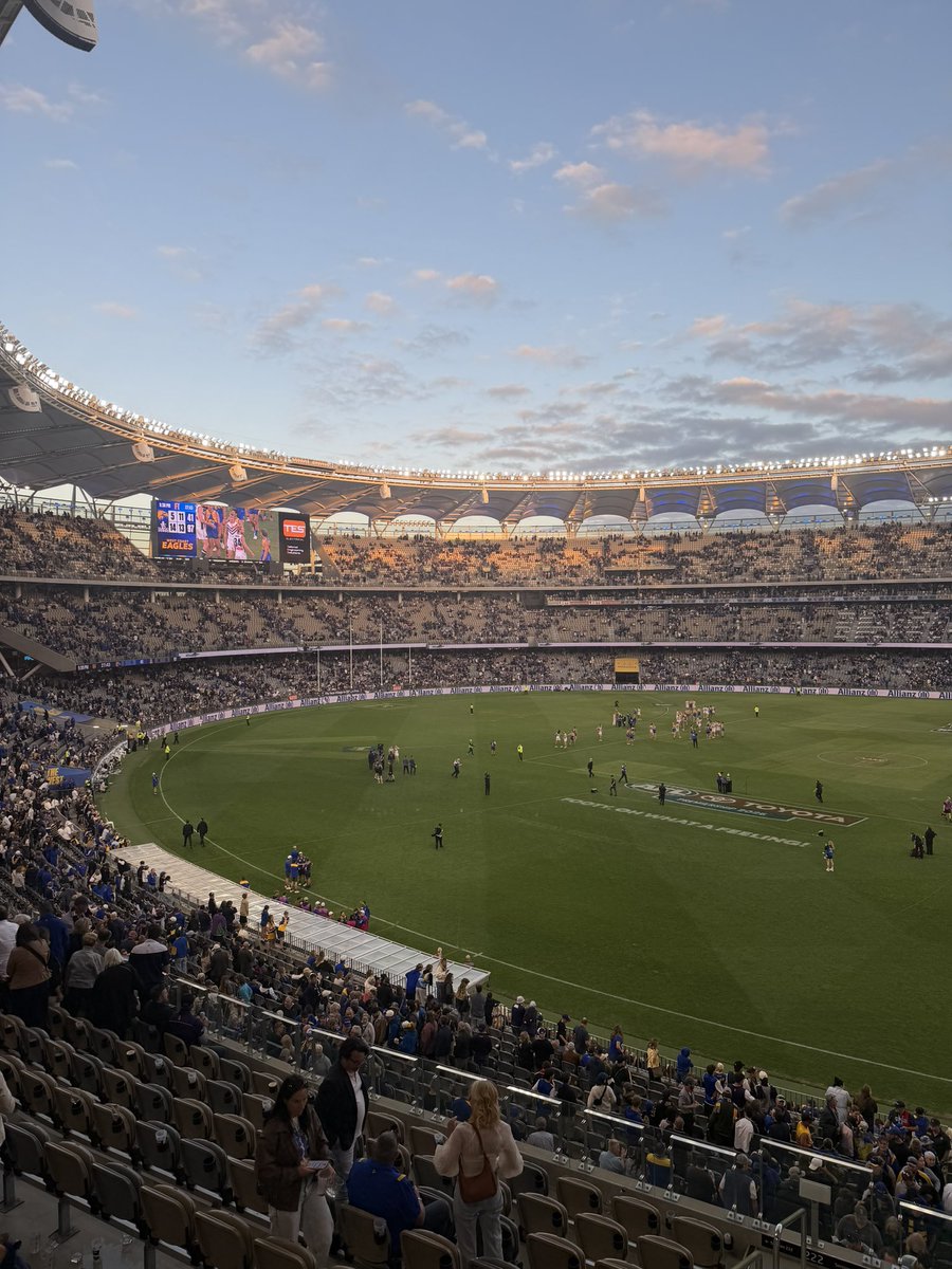 Stephen R Power tweet media