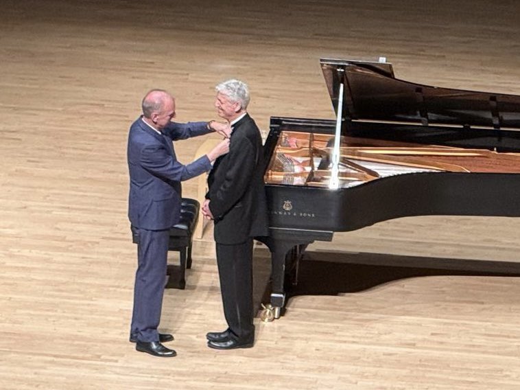 Bogdan Klich tweet media