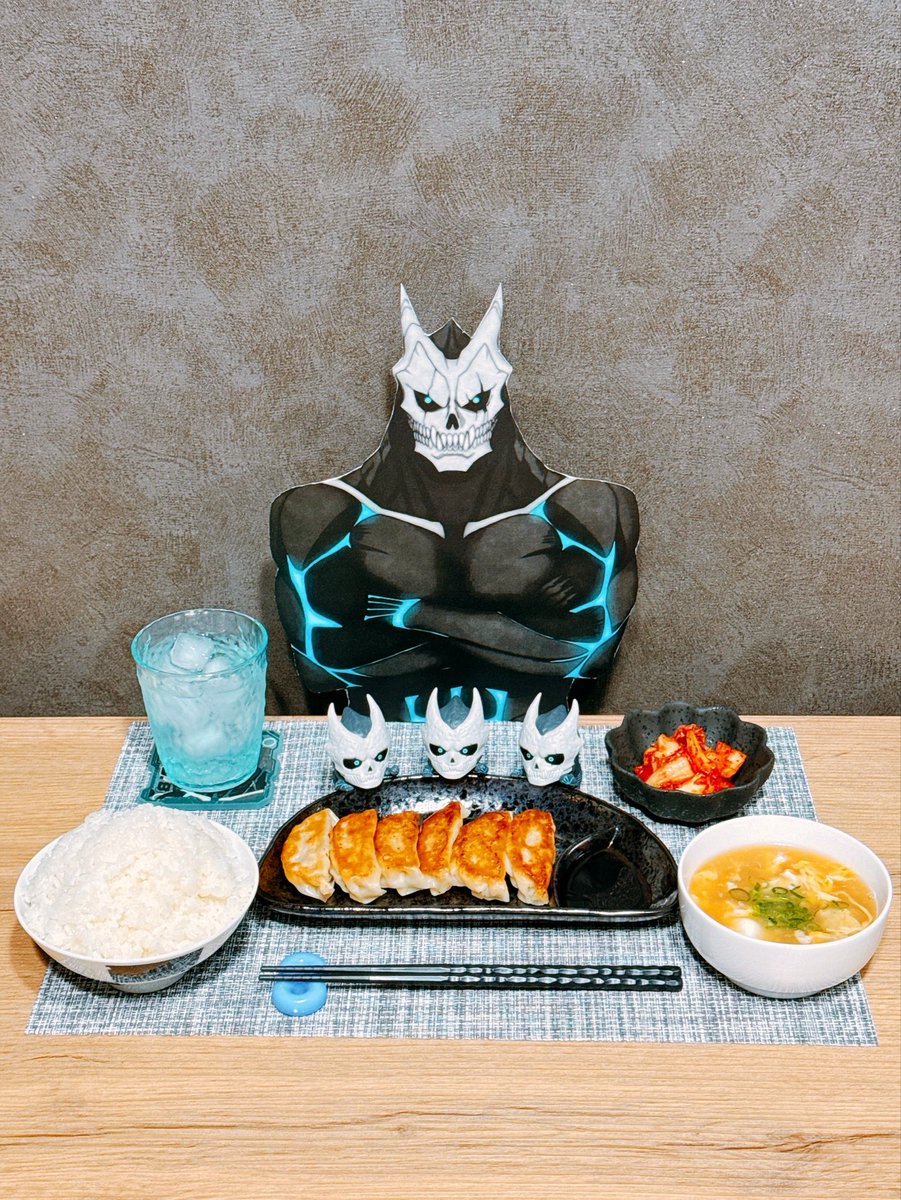 ぎの しゃーく tweet media