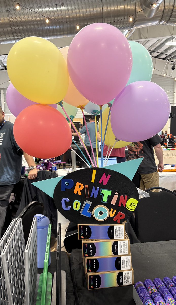 pezliz's tweet photo. Day One of @rmrrf and I had 500 #makerchips gone by noon! @ZombieHedgehog_ & we did Zee and Zed Live, and you can win a @snapmaker with my stamp in a scavenger hunt! Can’t wait for Day 2 #RMRRF https://t.co/dVxSQ1b554