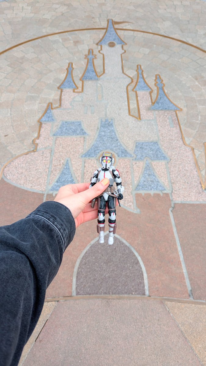 cat | at DLP 🇫🇷✨ tweet media