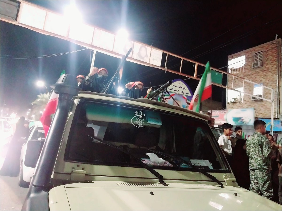 ما همچین دختر هایی تربیت کردیم 
روز همه دختر های سید علی مبارک 🎀✨️

دختران سید علی✨️