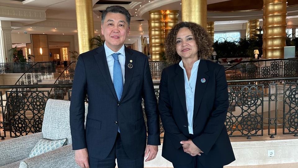 IOFS_Official's tweet image. At #ADF2026, DG H.E. Amb. Berik Aryn advanced strategic partnerships with H.E. Jasem AlBudaiwi (@GCCSG), Mr. Abdullah Eren (@Tika_Turkiye), H.E. Baghdad Amreyev (@TurkicFundOrg) &amp;amp; Ms. Andrea Meza Murillo (@UNCCD) - driving joint action on #FoodSecurity, land restoration &amp;amp; climate