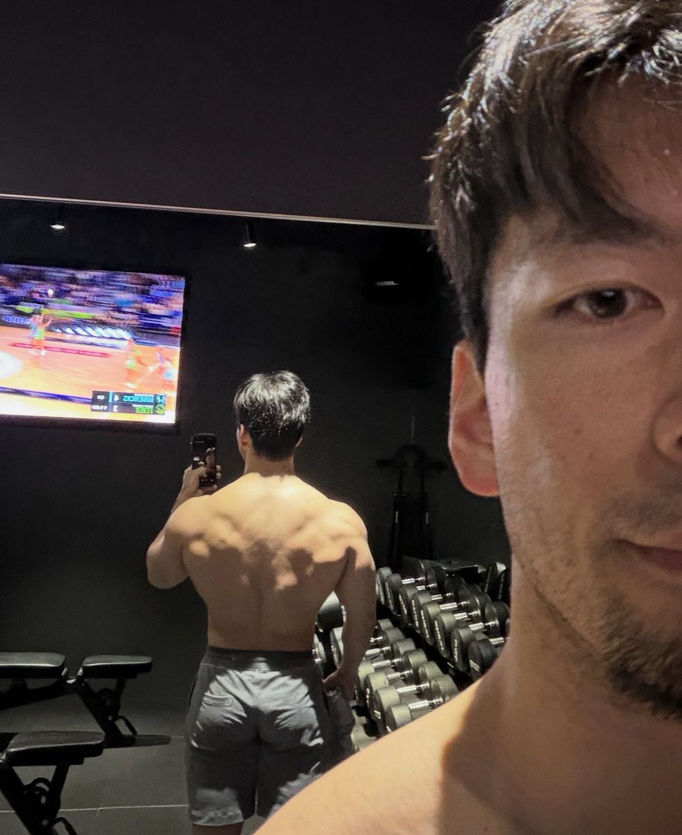 Taro Mano tweet media