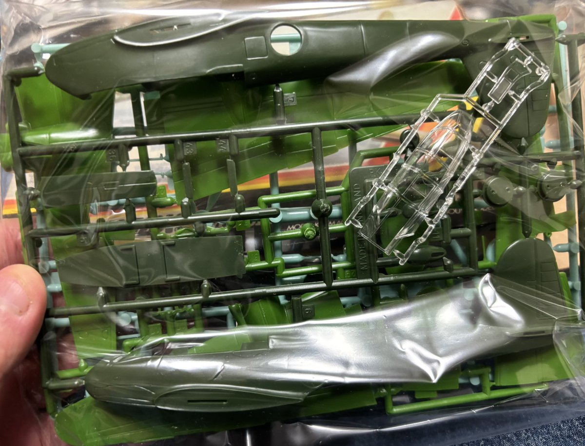 中西ヨシヒロ(超FUTATSU)👺💉💉💉💉 tweet media